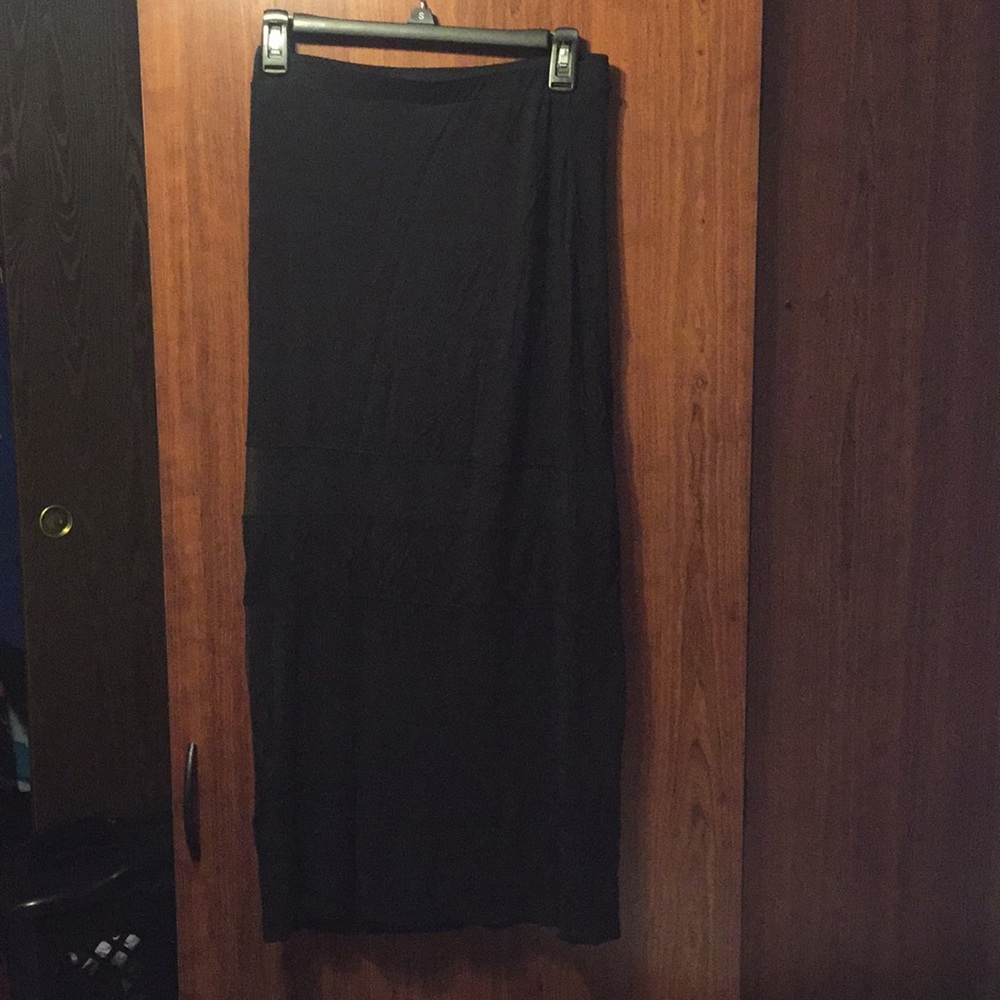 Cute black skirt